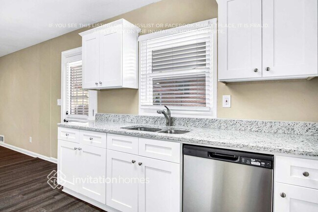Foto del edificio - 250 Founders Ln