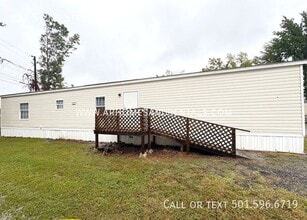 Building Photo - 617 S 2nd St