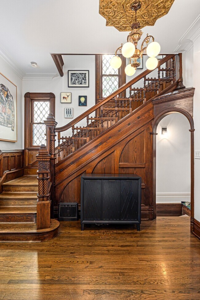 Foto del edificio - 2138 W Caton St