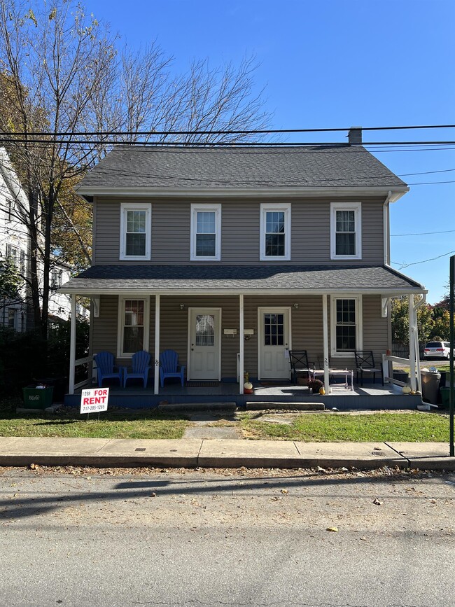 Building Photo - 22 N Prince St