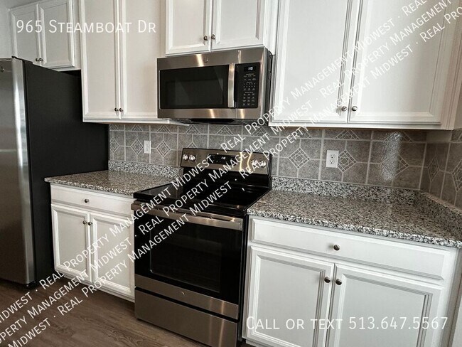 Foto del edificio - 965 Steamboat Dr