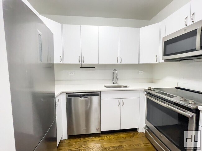 Foto del edificio - EAST 69 STREET