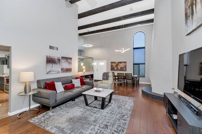Building Photo - Rates Vary: $4,495 - $6,495