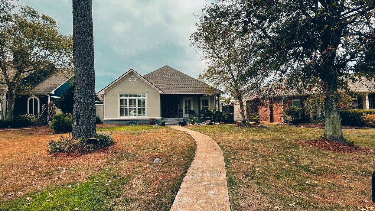 1411 Windrose Dr, Brandon, MS 39047 House Rental in Brandon, MS