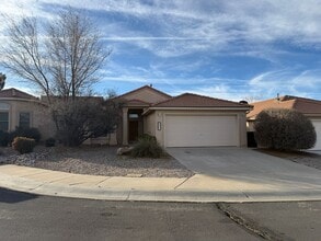 Building Photo - 7408 Quail Springs Pl NE