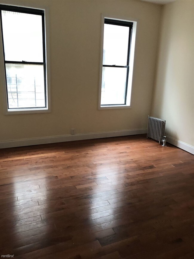 Foto del edificio - 1 br, 1 bath Apartment - 55 W 180th St