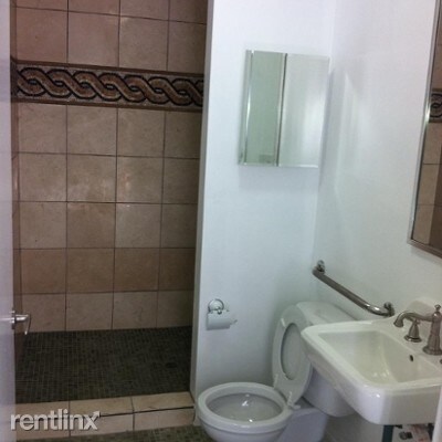 Foto del edificio - 1410 N Ashland Ave