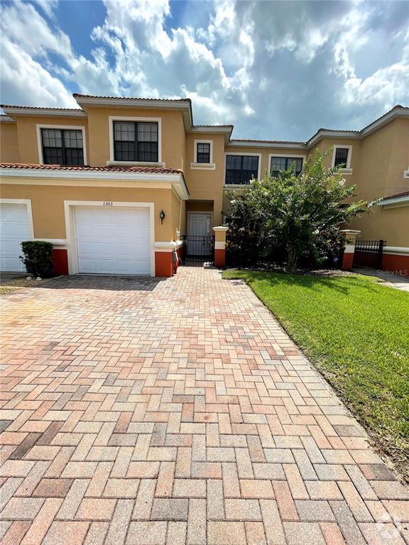 Tuscany Preserve Apartments for Rent with a Garage Poinciana, FL 3