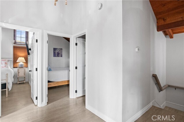 Foto del edificio - 848 Cliff Dr