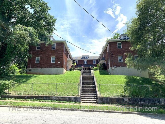 Foto del edificio - 1624 Chapman Ave SW