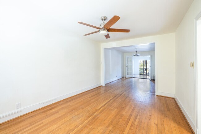 Foto del edificio - 333 17th Pl NE