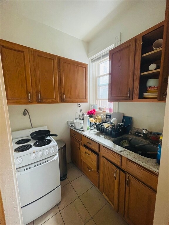 Primary Photo - 11 Tetlow St