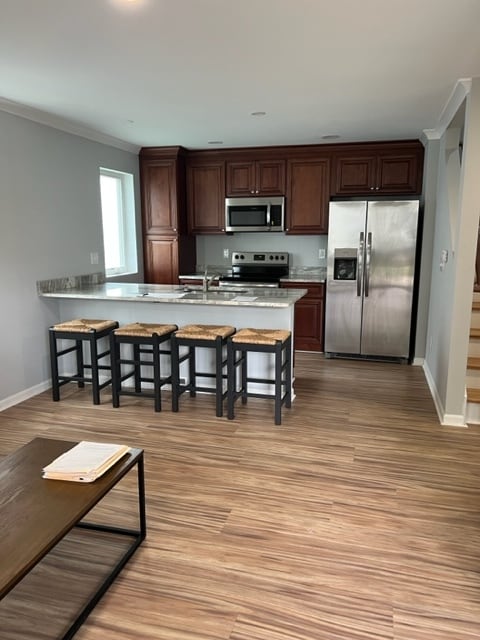 Kitchen with snack bar - 140 Hill St