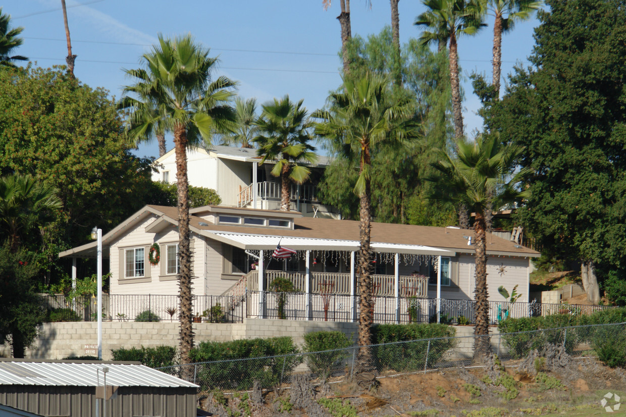 Primary Photo - Rancho la Vista