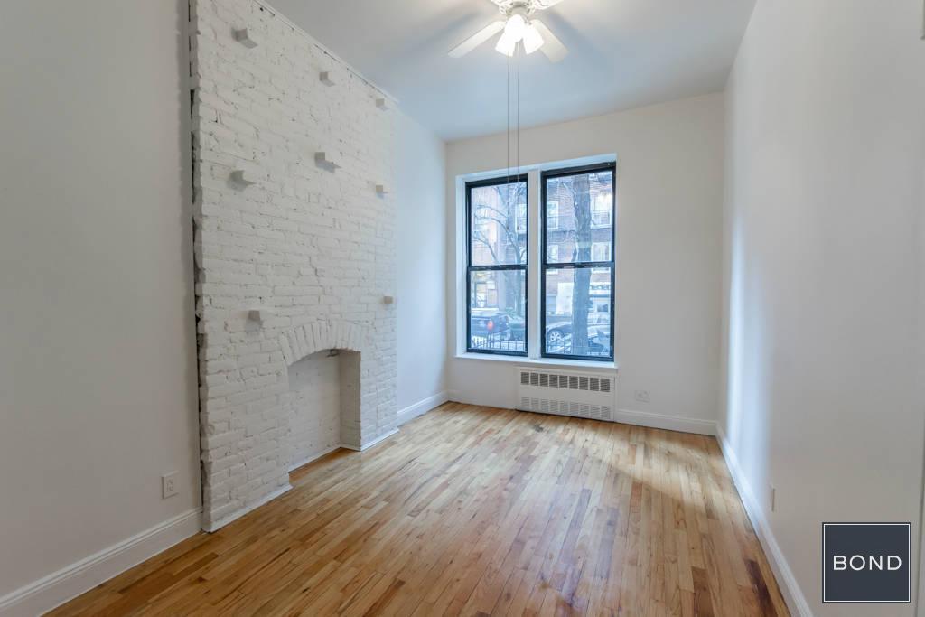 Foto principal - 108 E 38th St