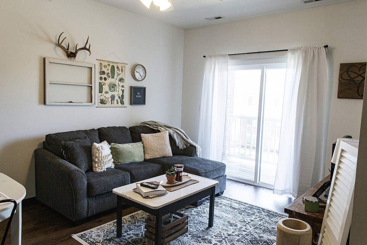 Primary Photo - Coconino Place Condominiums