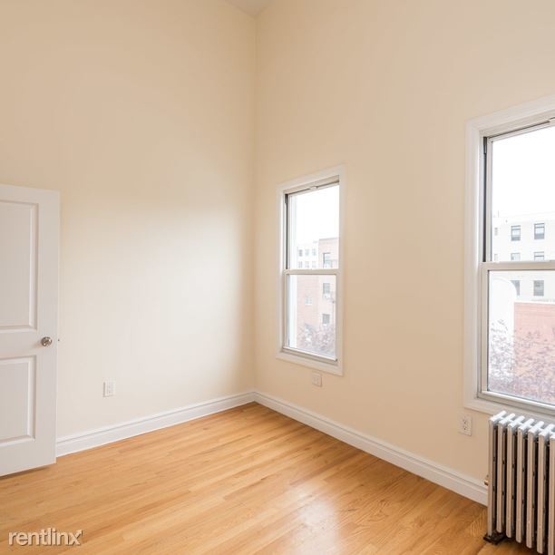 Building Photo - 117 Wilson Ave