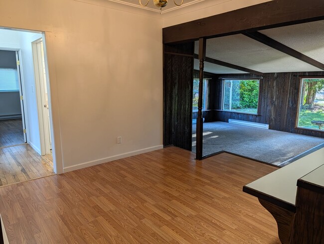 Foto del edificio - 25029 Minkler Rd