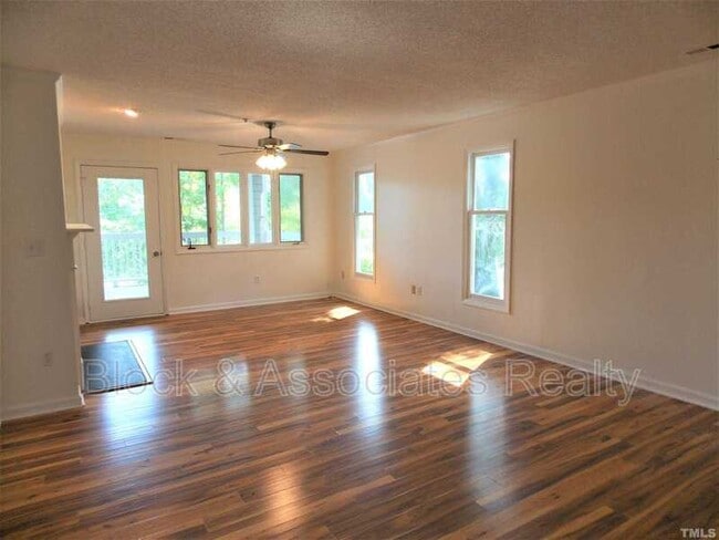 Building Photo - 510 Springfork Dr