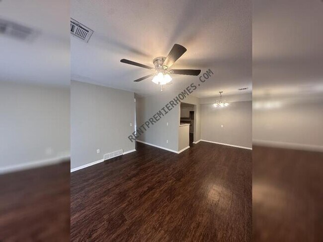 Foto del edificio - 333 W Campbell Dr
