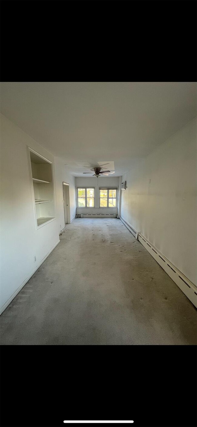 Building Photo - 115 Wolfs Ln
