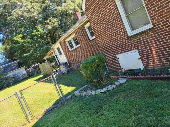 Foto del edificio - 836 Old Modena St