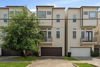 Building Photo - 5529 Larkin St