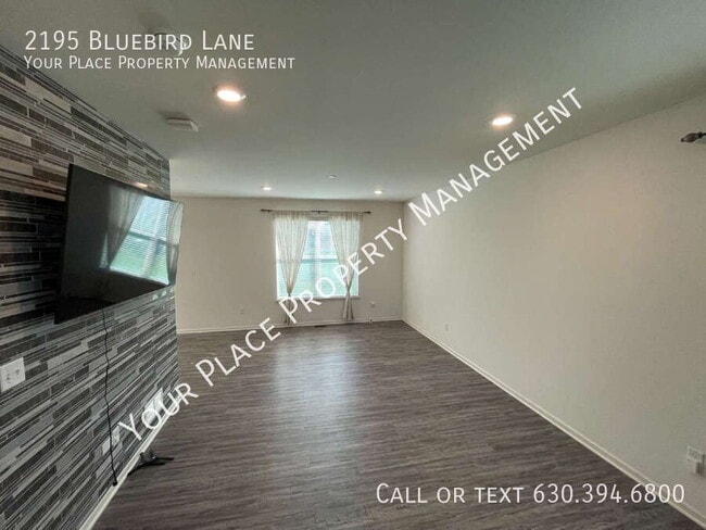 Building Photo - 2195 Bluebird Ln