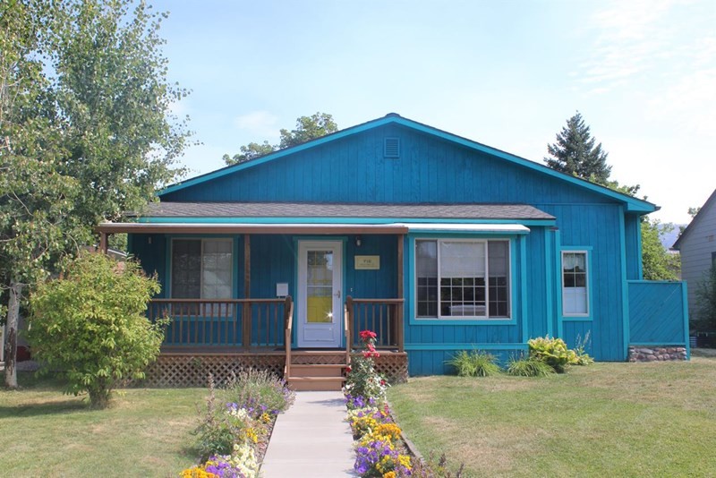 Primary Photo - 716 Rollins St