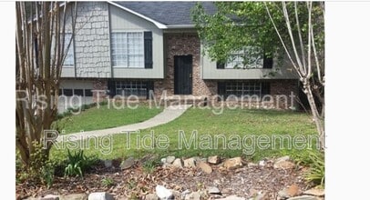 Building Photo - 3920 Mars Ave