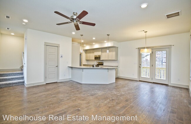 Building Photo - 3 br, 2.5 bath House - 1 Sutherland Lane