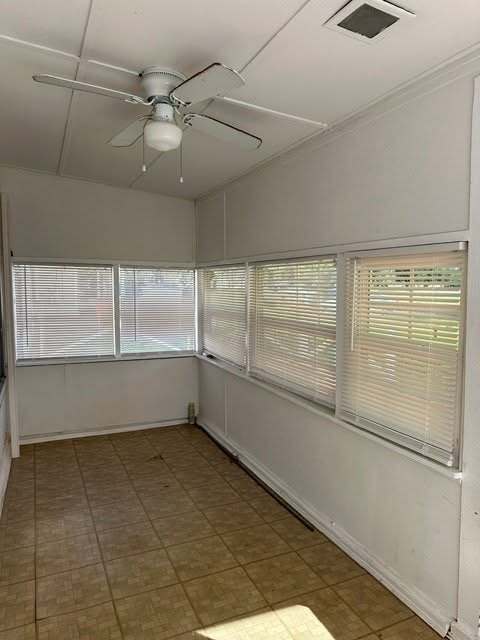 Foto del edificio - 140 W Cora Lee St
