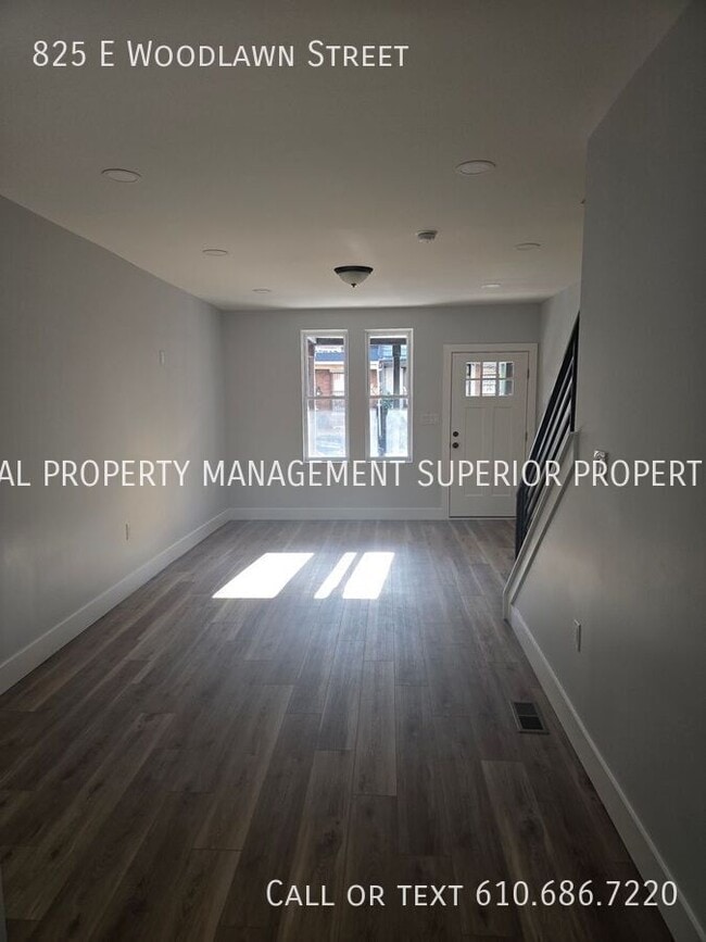 Foto del edificio - 825 E Woodlawn St