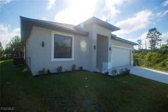 Building Photo - 1456 Rugby Cir
