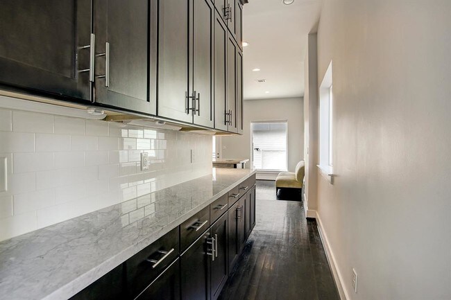 Foto del edificio - 925 Herkimer St