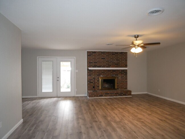 Foto del edificio - 3309 S.53rd Street-