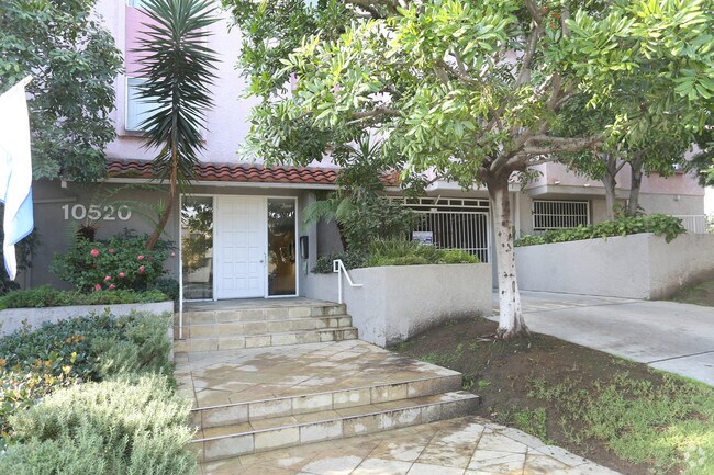 Building Photo - 10520 National Blvd