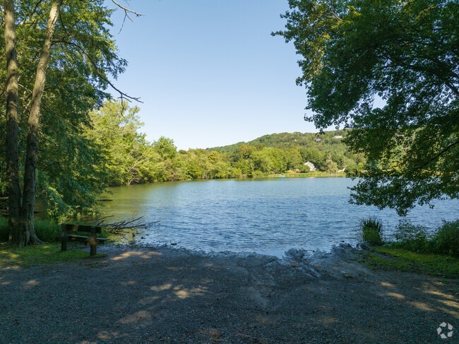 Walking trails line the serene lakes in Ridgefield.