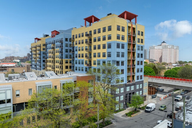 Catalpa Garden Condominiums