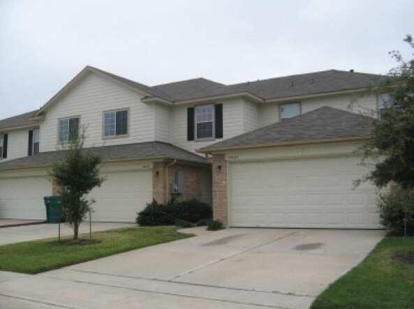 Primary Photo - Legend Classic Homes-Condos