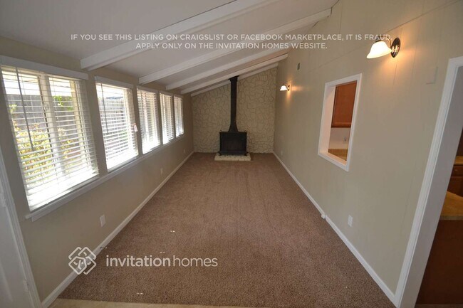 Foto del edificio - 6353 Edgerton Way