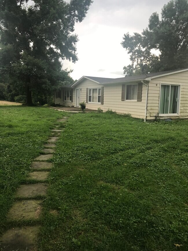 Foto del edificio - 18404 New Hampshire Ave