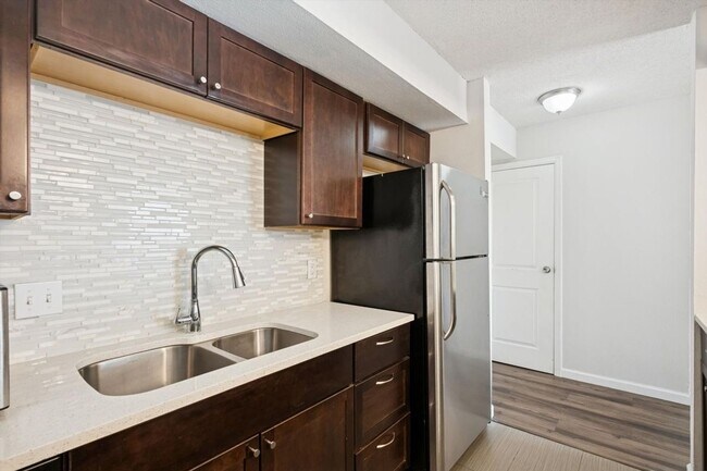 Foto del edificio - 601 W 11th Ave