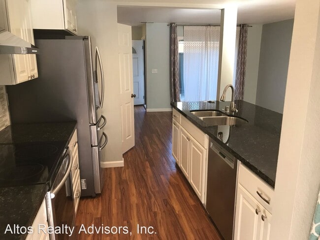 Foto del edificio - 2 br, 1.5 bath House - 4981 Ponderosa Terrace