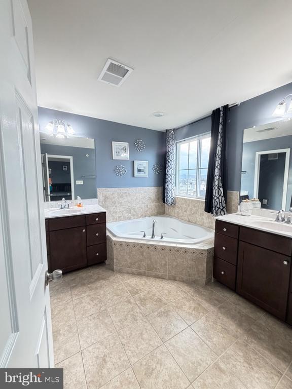 Foto del edificio - 5914 Krantz Dr