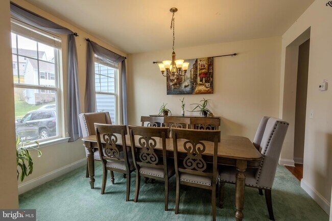 Foto del edificio - 3365 Alydar Rd