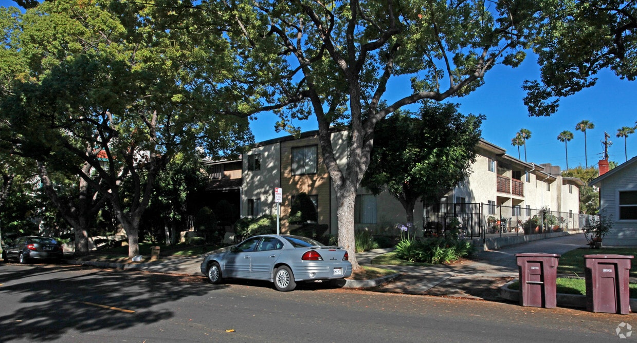 1123 Allen Avenue - 1123 Allen Ave