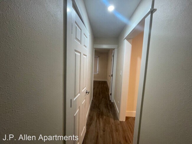 Foto del edificio - 2 br, 1 bath House - 524 Pioneer Dr.