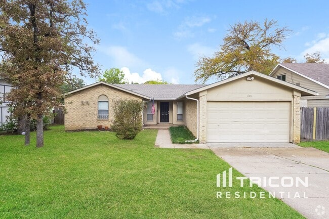 Building Photo - 304 Shelmar Dr