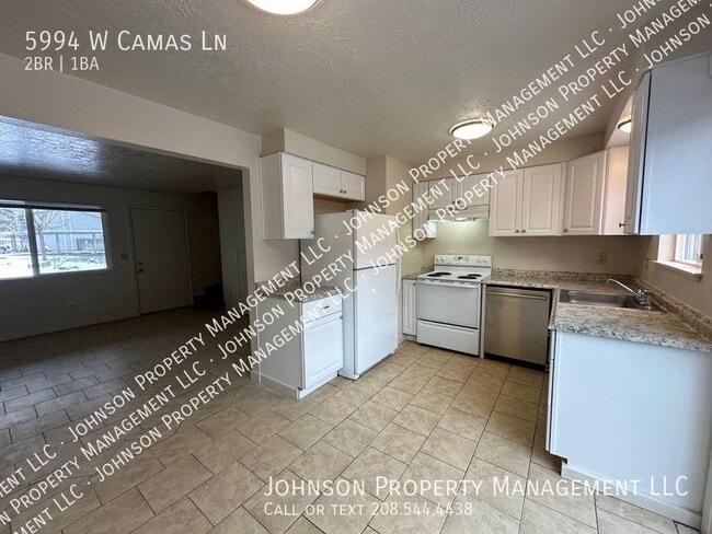 Building Photo - 5994 W Camas Ln